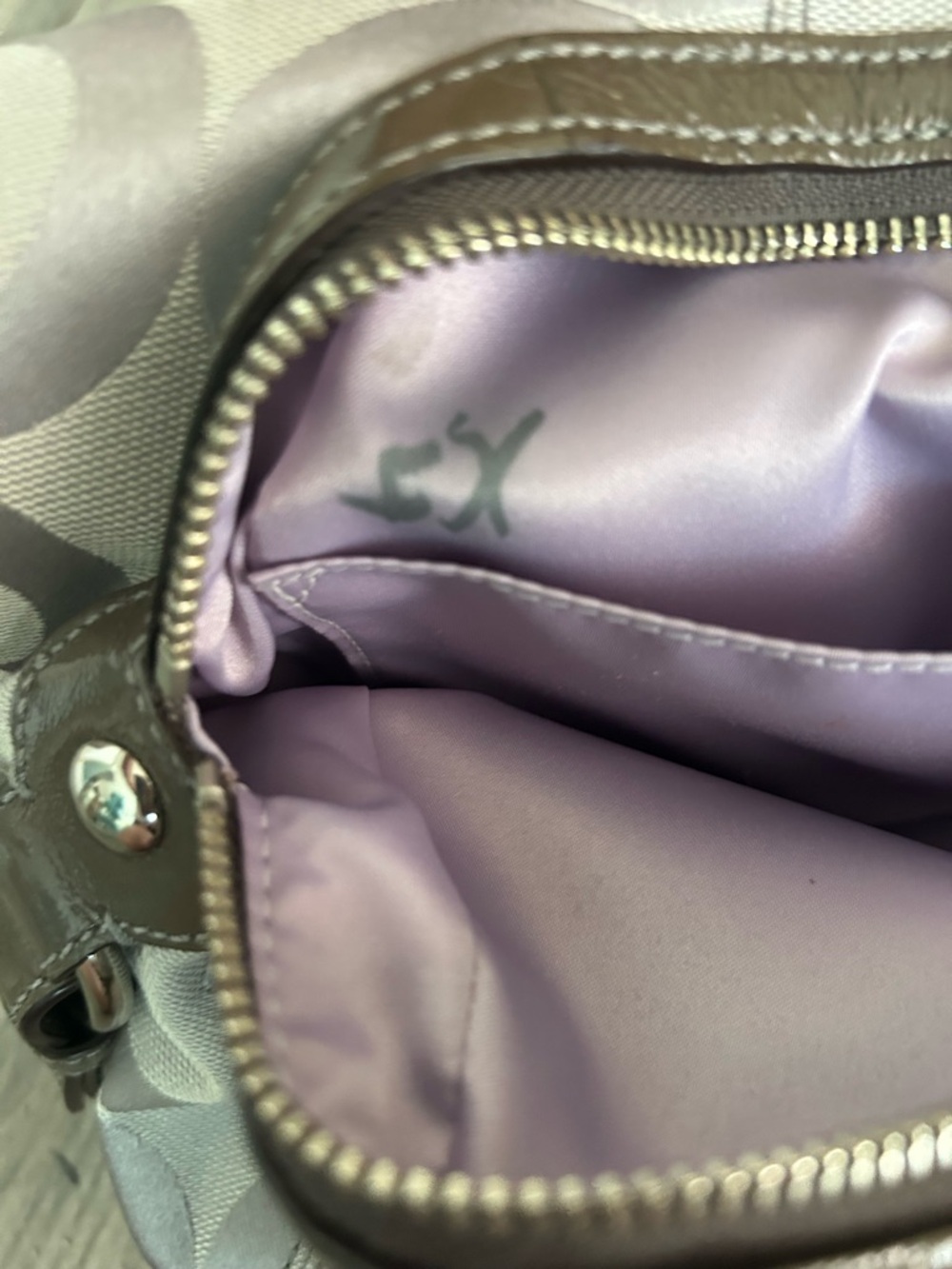 Coach Madison Op Art Hobo Shoulder Bag Silver Purple Lining - Picture 13 of 16